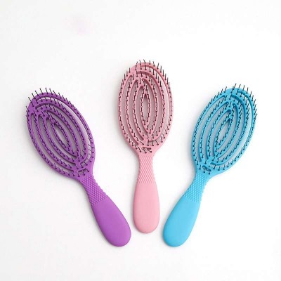 2020 New Fashion Fluffy Elastic Hair Comb Plastic Hollow Multi-function Comb Supplies Makeup Comb Customization